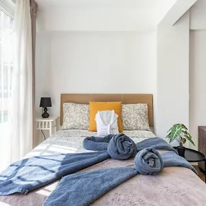 https://centro-torre-city-center-studio.1costadelsol.com